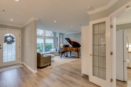 4560 7Th Avenue W, Vancouver, BC 