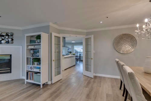 4560 7Th Avenue W, Vancouver, BC 