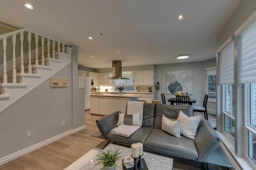 4560 7Th Avenue W, Vancouver, BC 