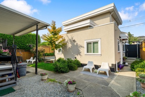 339 63Rd Avenue E, Vancouver, BC 