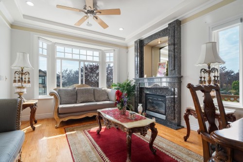 339 63Rd Avenue E, Vancouver, BC 