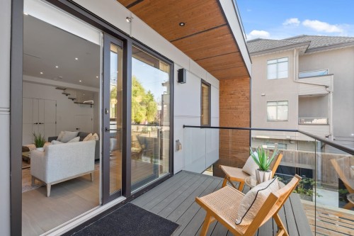 679 18Th Avenue W, Vancouver, BC 