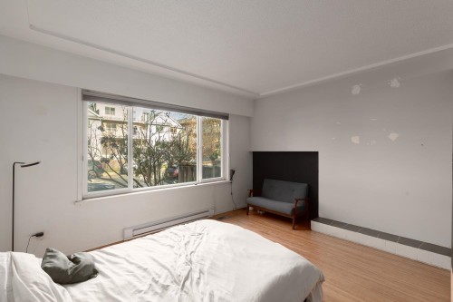 1636 Frances Street, Vancouver, BC 