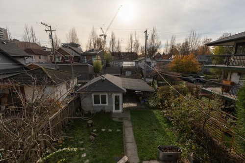 1636 Frances Street, Vancouver, BC 