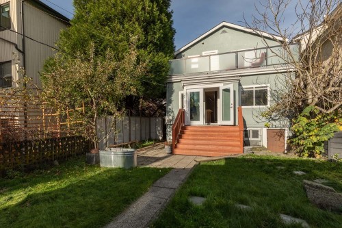 1636 Frances Street, Vancouver, BC 