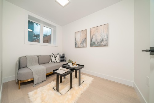 1924 William Street, Vancouver, BC 