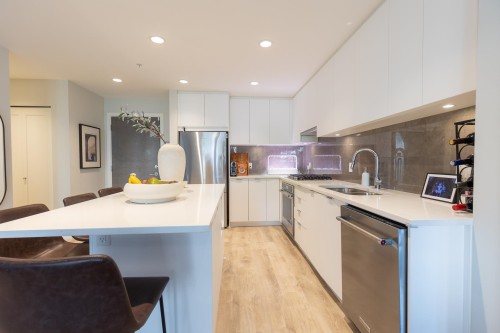 105-615 Cottonwood Avenue, Coquitlam, BC 