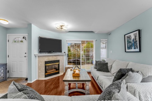 26-7433 16th Street  Burnaby, BC V3N 4Z5