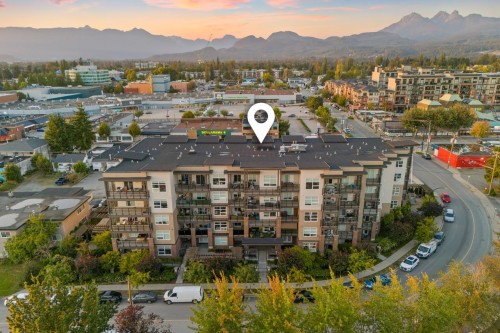 306-22577 Royal Crescent, Maple Ridge, BC 