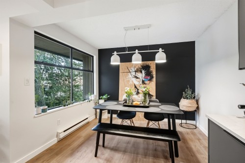 3146 Mountain Highway, North Vancouver, BC 