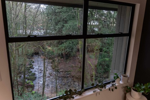 3146 Mountain Highway, North Vancouver, BC 