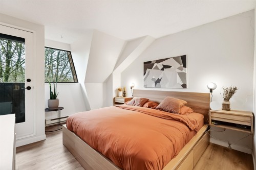 3146 Mountain Highway, North Vancouver, BC 