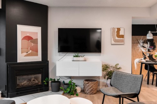 3146 Mountain Highway, North Vancouver, BC 