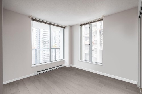 610-1178 Heffley Crescent, Coquitlam, BC 