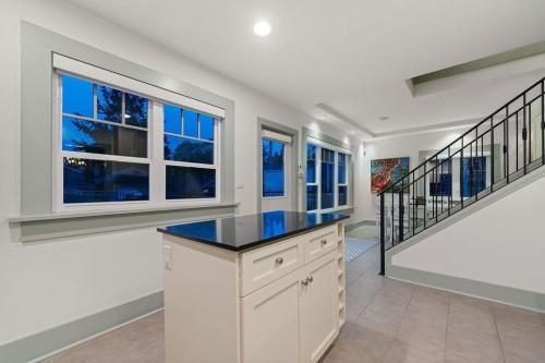 6591 Vine Street, Vancouver, BC 