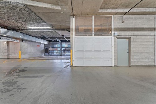 123 Aquarius Mews, Vancouver, BC 