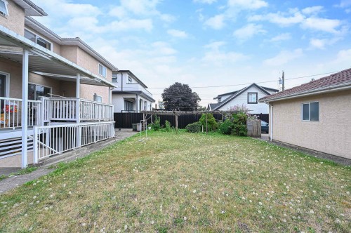 6889 Kerr Street, Vancouver, BC 