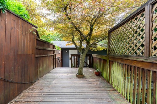 1796 14Th Avenue W, Vancouver, BC 