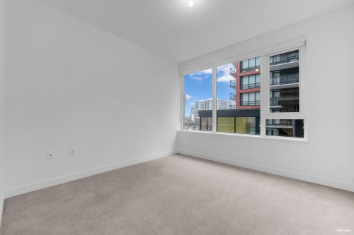 612-8160 Mcmyn Way, Richmond, BC 