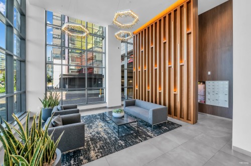 612-8160 Mcmyn Way, Richmond, BC 