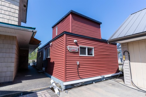 2-4485 River Road W, Delta, BC 