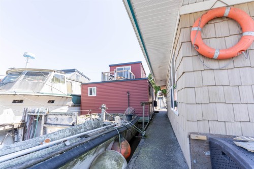 2-4485 River Road W, Delta, BC 