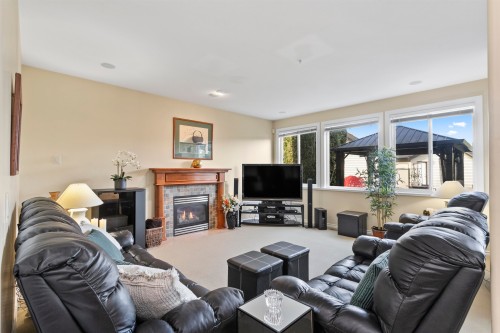 A-2484 Nile Gate, Port Coquitlam, BC 