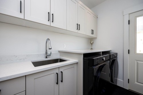 1028 Calverhall Street, North Vancouver, BC 