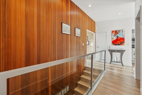 637 Alpine Court, North Vancouver, BC 