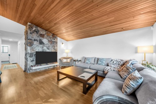 7 Bignall Bay, Port Moody, BC 