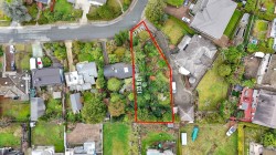 7258 Ridge Drive  Burnaby, BC V5A 1B5