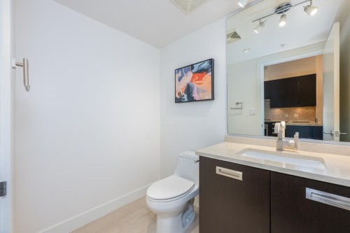 1051 Richards Street, Vancouver, BC 