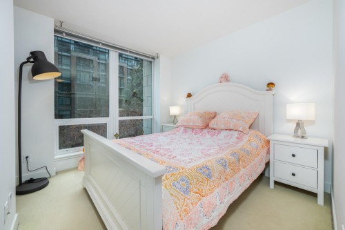 1051 Richards Street, Vancouver, BC 