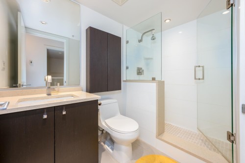 1051 Richards Street, Vancouver, BC 