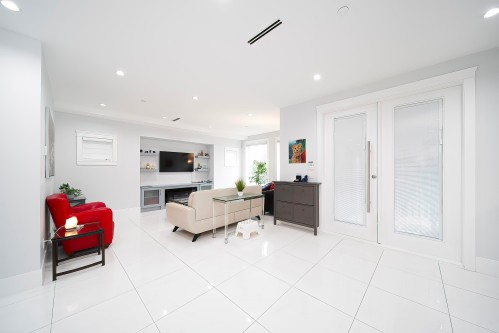 1470 Pitt River Road, Port Coquitlam, BC 