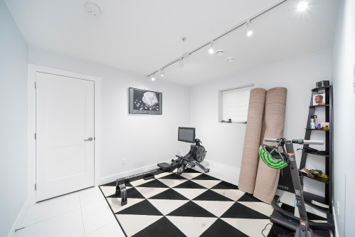 1470 Pitt River Road, Port Coquitlam, BC 