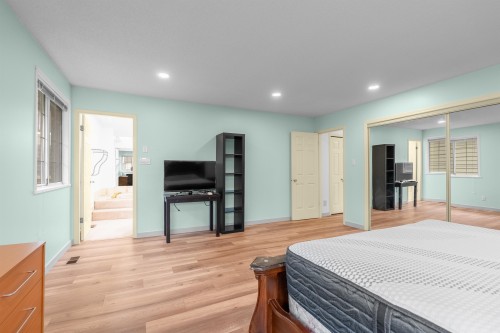 9760 Dayton Avenue, Richmond, BC 