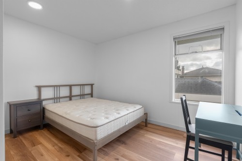 9760 Dayton Avenue, Richmond, BC 