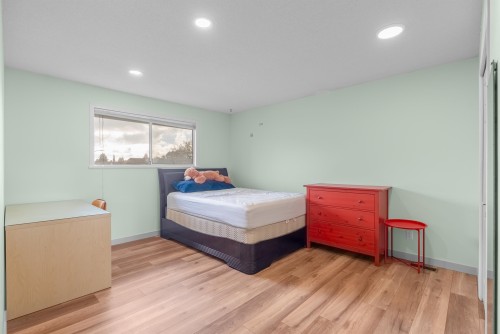 9760 Dayton Avenue, Richmond, BC 