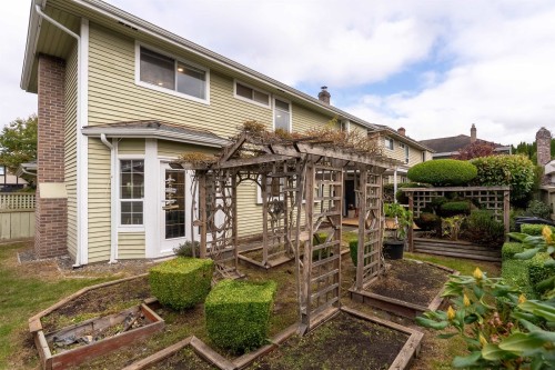 9760 Dayton Avenue, Richmond, BC 