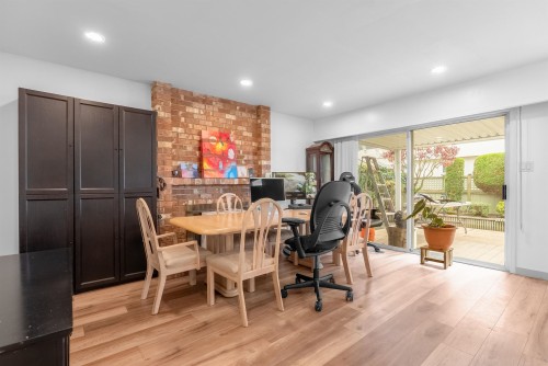 9760 Dayton Avenue, Richmond, BC 