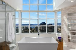 3101-717 Jervis Street  Vancouver, BC V6E 4L5