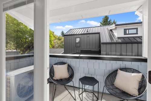 2436 49Th Avenue W, Vancouver, BC 