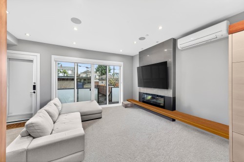 969 18Th Avenue W, Vancouver, BC 