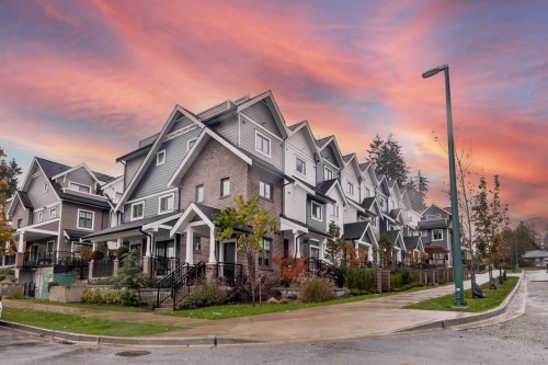 204-678 Fairview Street  Coquitlam, BC V3J 0N1