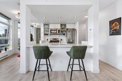 2602-939 Expo Boulevard  Vancouver, BC V6Z 3G7