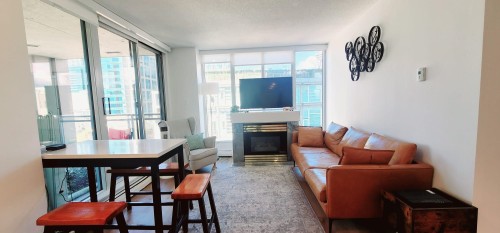 1101-183 Keefer Place, Vancouver, BC 