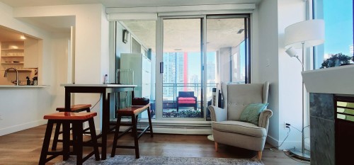 1101-183 Keefer Place, Vancouver, BC 