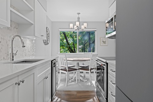 305-8775 Cartier Street, Vancouver, BC 