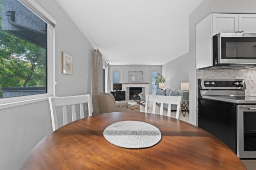 305-8775 Cartier Street, Vancouver, BC 